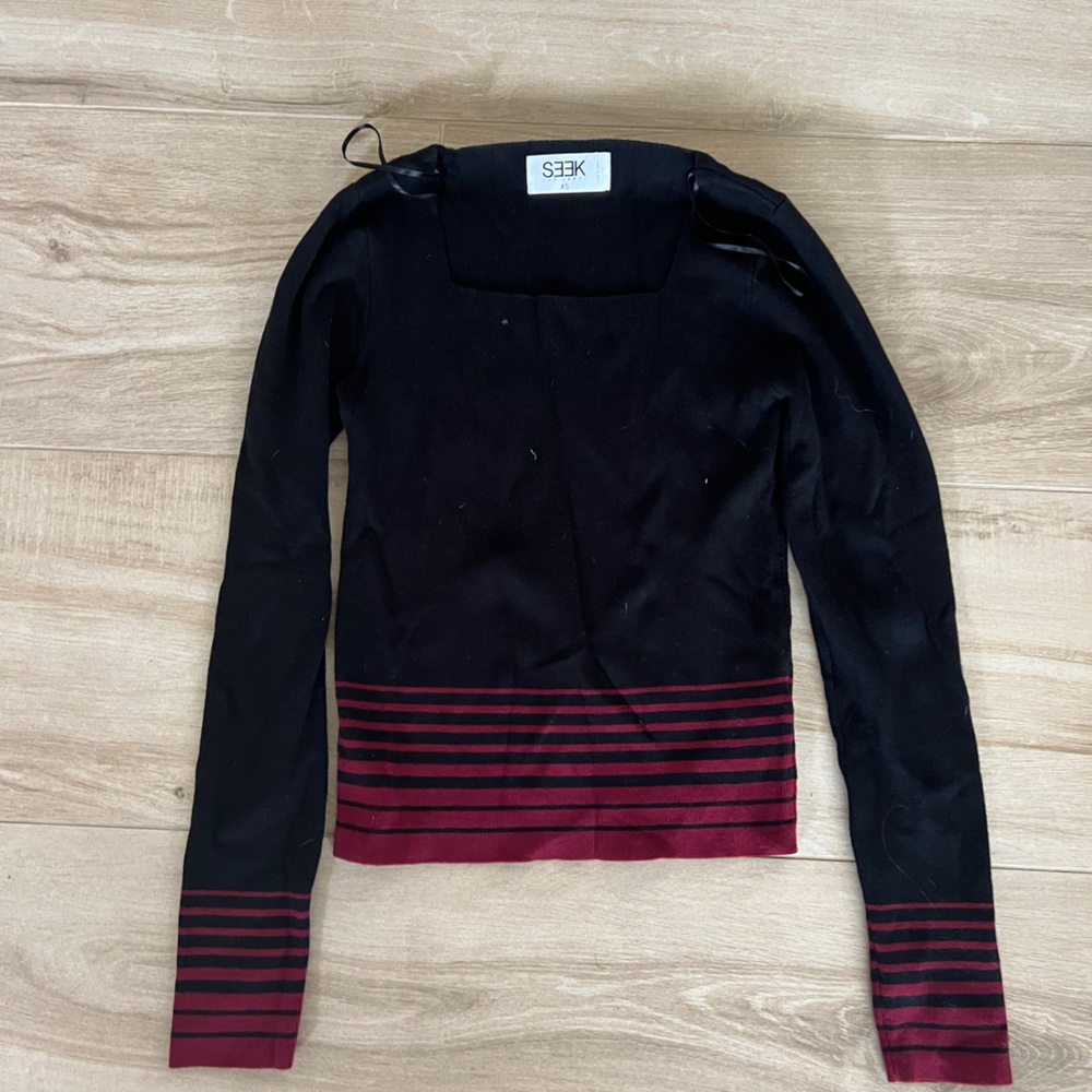 SEEK LF sweater